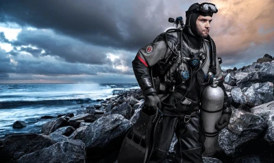 E.Motion Plus Drysuit 3 E.Motion Plus Drysuit - Image 3