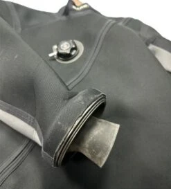 BARE Sentry Tech Dry - Used - XLT 10 BARE Sentry Tech Dry - Used - XLT -Dive Gear Shop sentry tech dry c